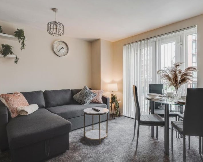 Stylish 2 Bed Manchester Flat