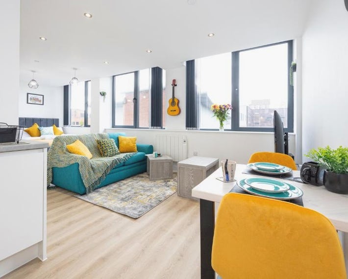 Bright Stylish Studio Apartment in Old Trafford