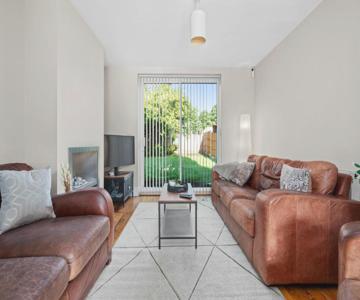 Fantastic, Modern 3 Bedroom House