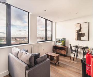 StayZeni, Alexandra Rise Manchester Studio