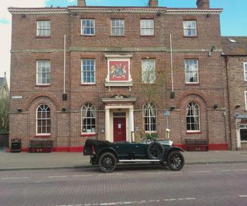 The Londesborough Arms