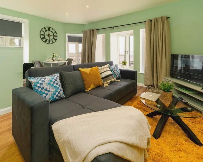 Clock Tower Retreat - Sea View Apartments in Morecambe