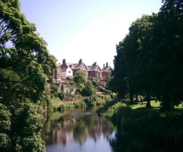 Riverside Guest House