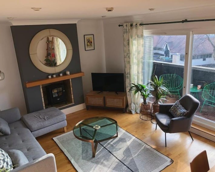 Apartment with balcony West Bridgford