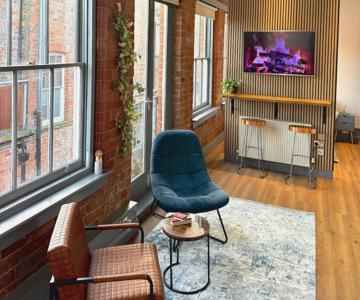 Stylish City Penthouse Getaway