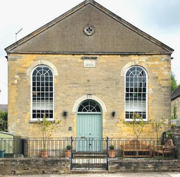 Beautiful Stylish 3 Bedroom Converted Chapel Dog Friendly Central