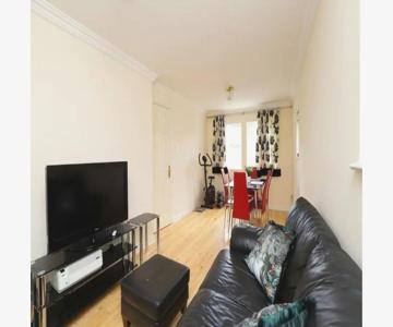 Central Oxford 2 Bed Apartment With Parking - Pass The Keys