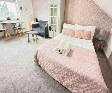 Horizon House, Modern Studio Flat, Parking Space, Oxford