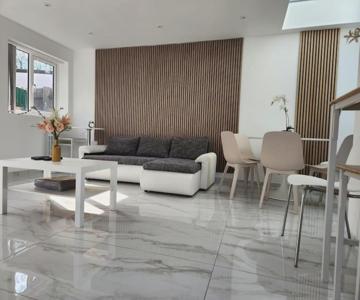 Spacious and bright one bedroom apartment