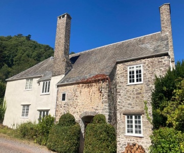 Worthy Manor