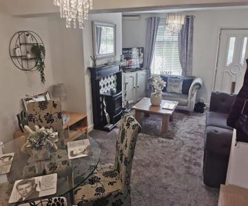 2-Bed House in Macclesfield Cheshire