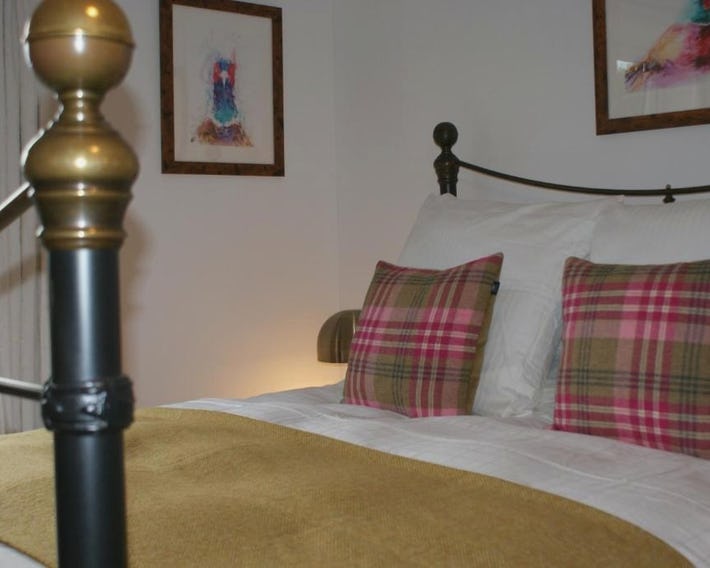 Keeper's Lodge
