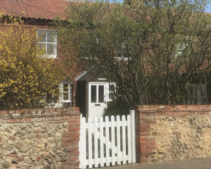A cozy cottage on the North Norfolk coast
