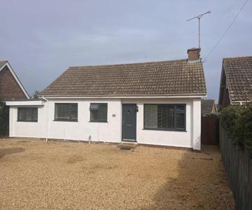 Pet-friendly - 2 Bedrooms Bungalow Hot Tub Parking