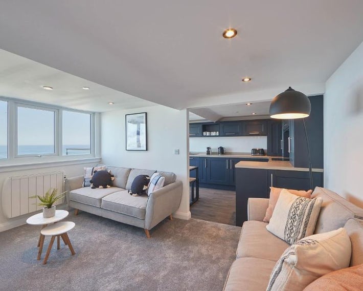 Host & Stay - Penthouse Pier View