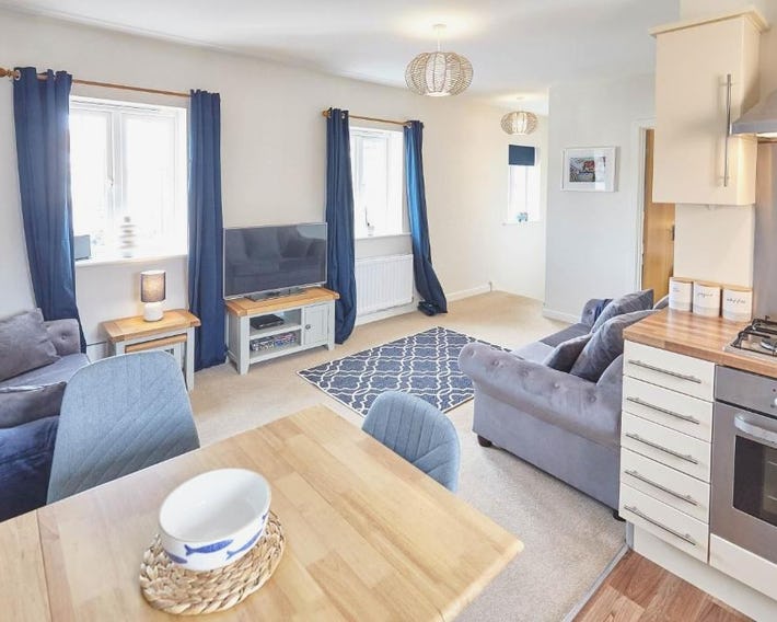 Host & Stay - Coach House Retreat
