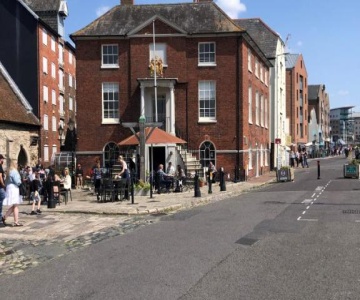 The Old Custom House