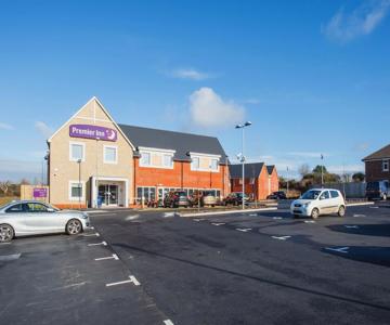 Premier Inn Isle of Wight Sandown (Merrie Gardens)