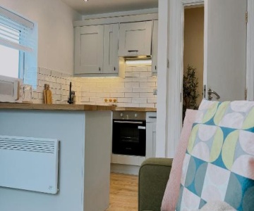Eva Sands Apartment