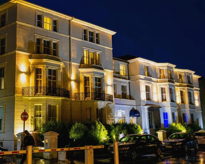 The Carlton Hotel