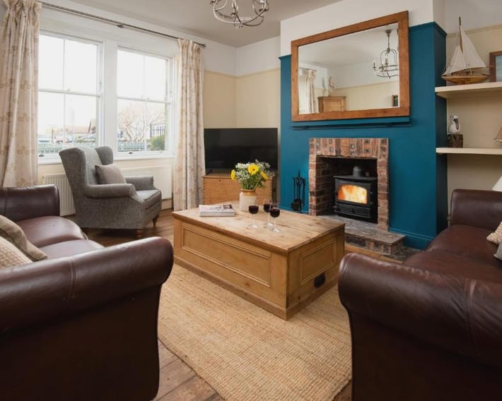 Pebble Cottage by Coast & Country Stays