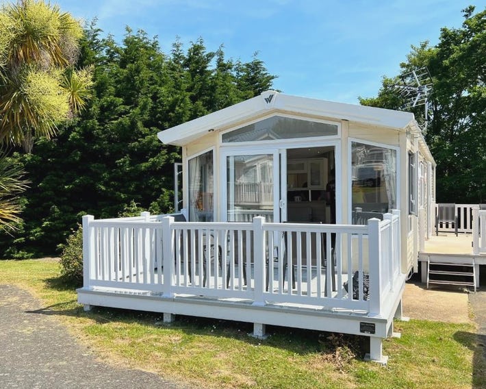 3 Bedroom Caravan LG34, Lower Hyde, Shanklin