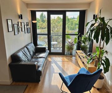 Sheffield City Centre Apartment & Balcony