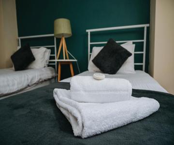 Diamond – Highfield Lodge
