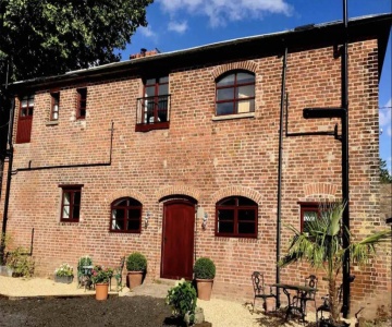 Evelith Manor Barns