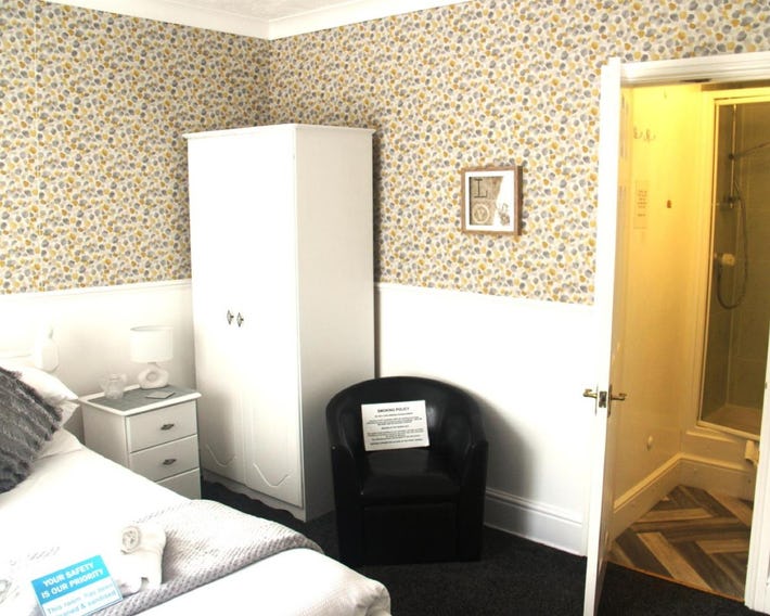 Serena Court Hotel