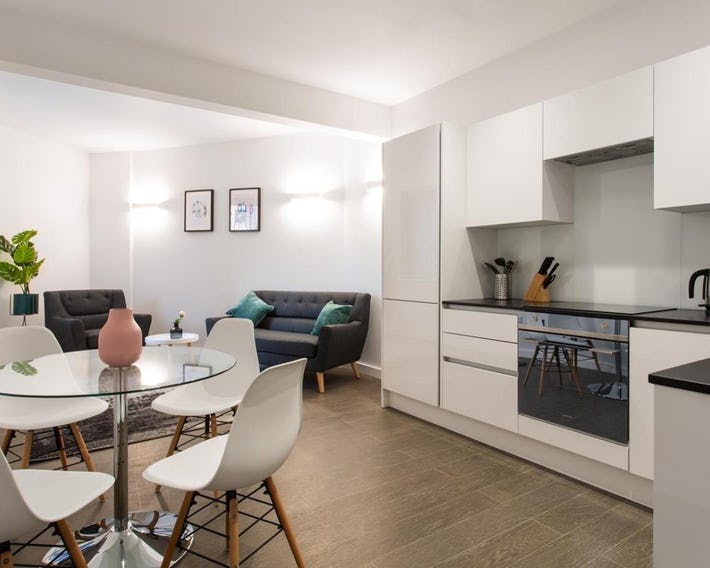 Abbott House by Viridian Apartments