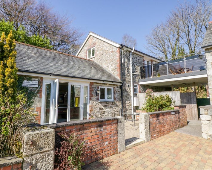 Lambkin Cottage