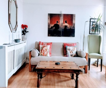Victoriana Apartment - Private Balcony