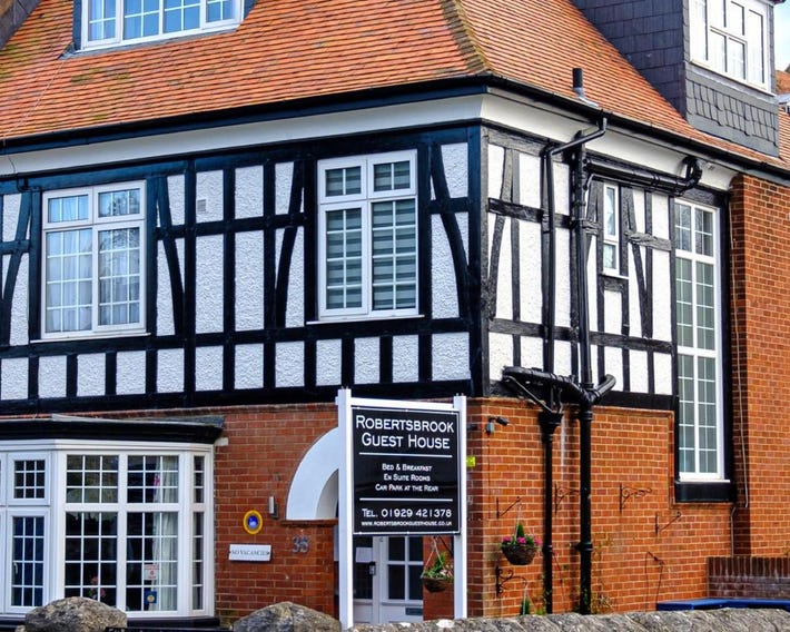 Robertsbrook Guest House