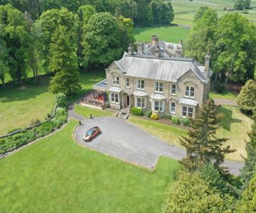 Thornton Lodge