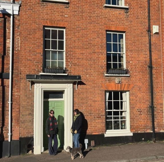 Charming 1 bed loft in 16C house in city centre