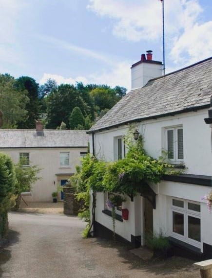 Hunters Lodge Inn