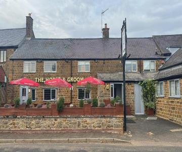 Horse & Groom Inn
