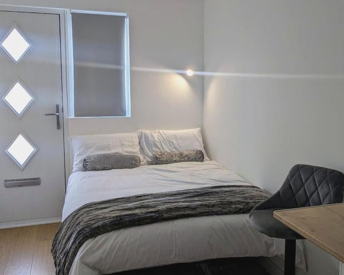 The Southend Airport Lodge