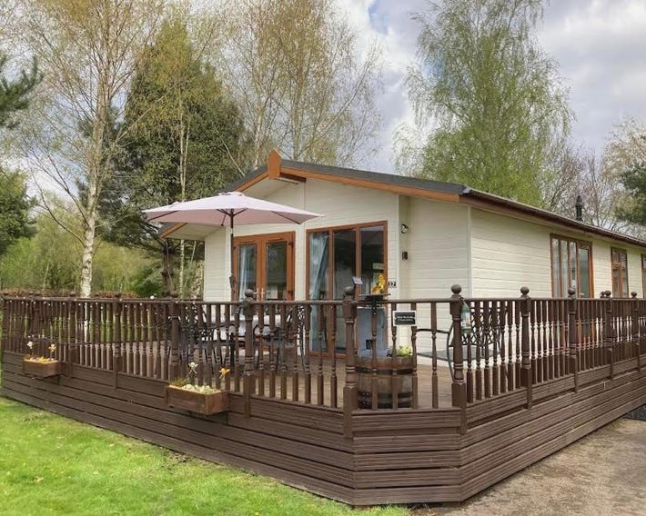 Honeybee Lodge