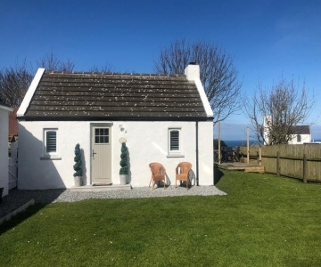 Dolphin Cottage - Child & Pet Friendly
