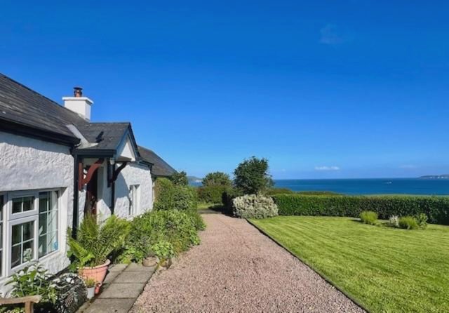 Tornaroan Cottage