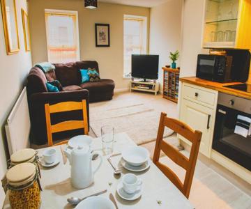 Atrium Apartment B