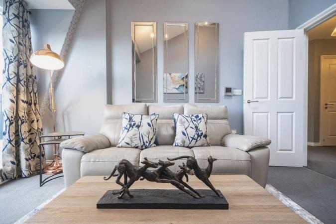 Family Friendly Apartment in Cathedral Quarter