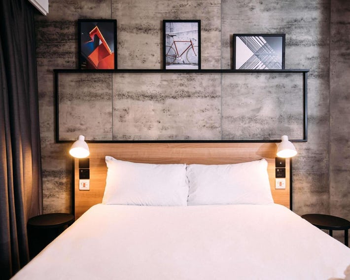 ibis Belfast City Centre Hotel
