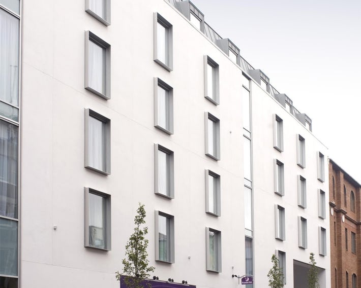 Premier Inn Belfast City Cathedral Quarter
