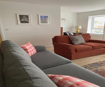 Island Town Apartment