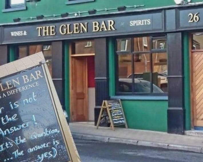 Central 2-Bed Apt Sleeps 5 above Great Derry Pub