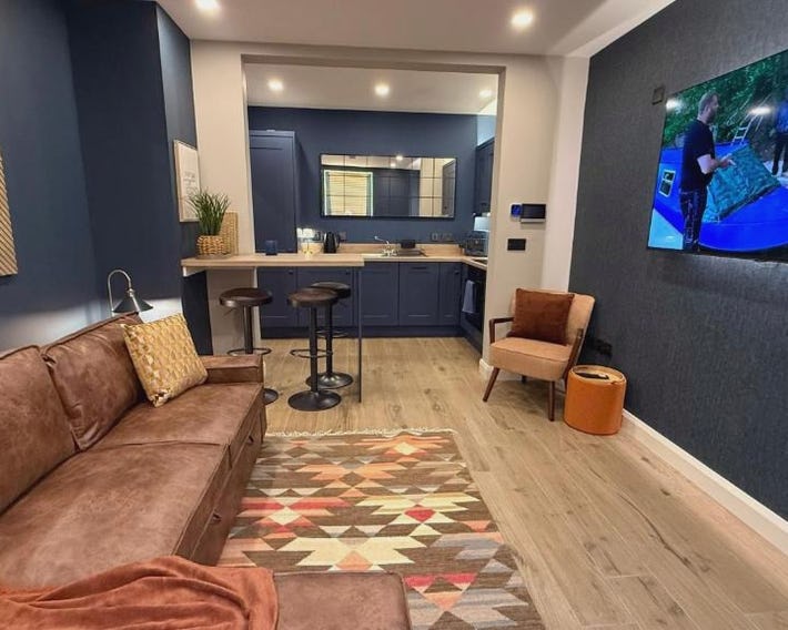 URBAN OAKS stylish city centre living