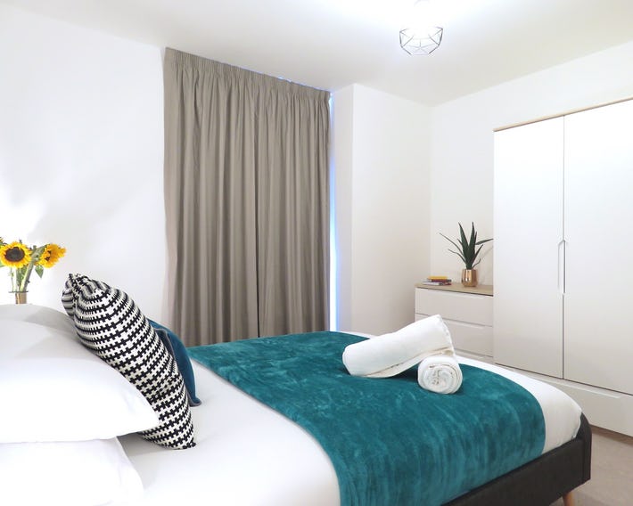 Tudors eSuite Grand Central Aparthotel